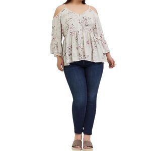 TORRID Ivory Floral Textured Rayon Cold Shoulder Babydoll Top 1X